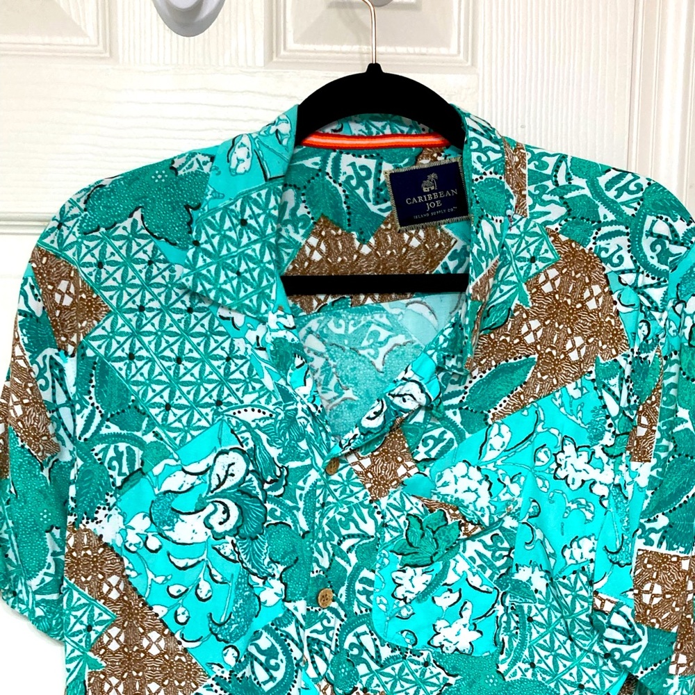 Hawaiian button down